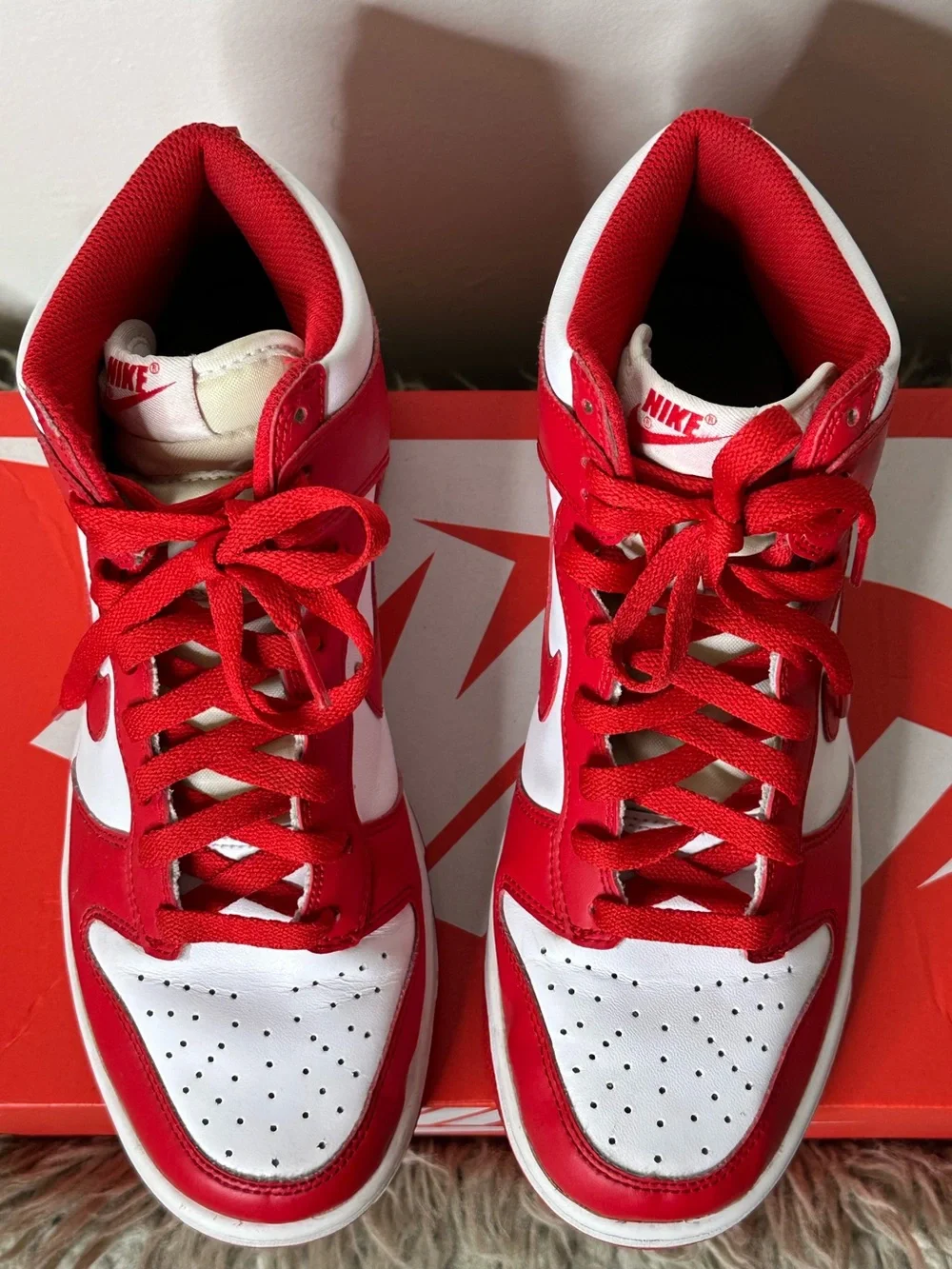 Nike Dunk High Championship Red DB2179-106 7 Youth